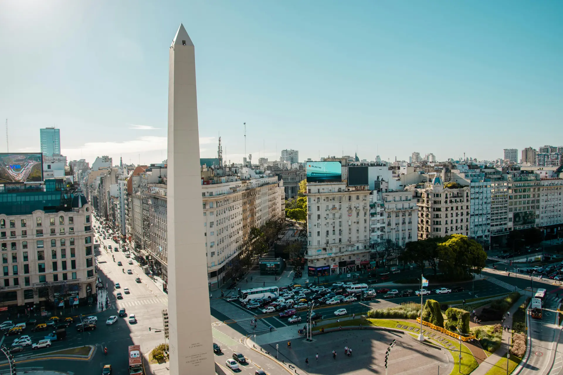 9-de-Julio-Obelisco.webp