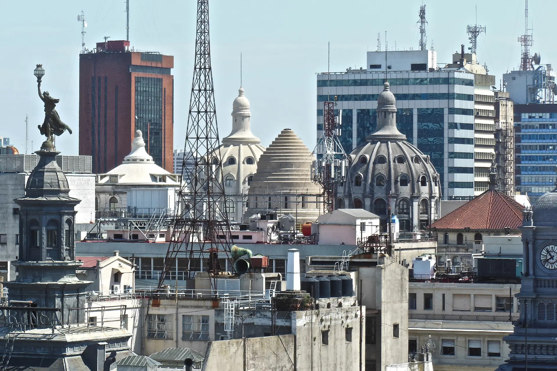 Buenos-Aires-Cupulas.webp