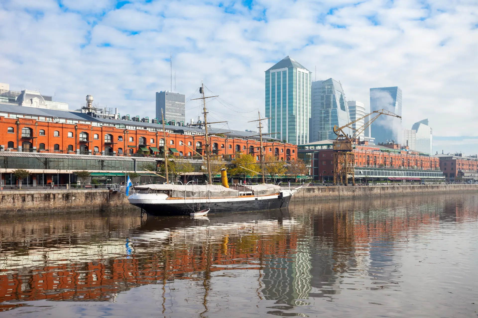 Puerto-Madero.webp
